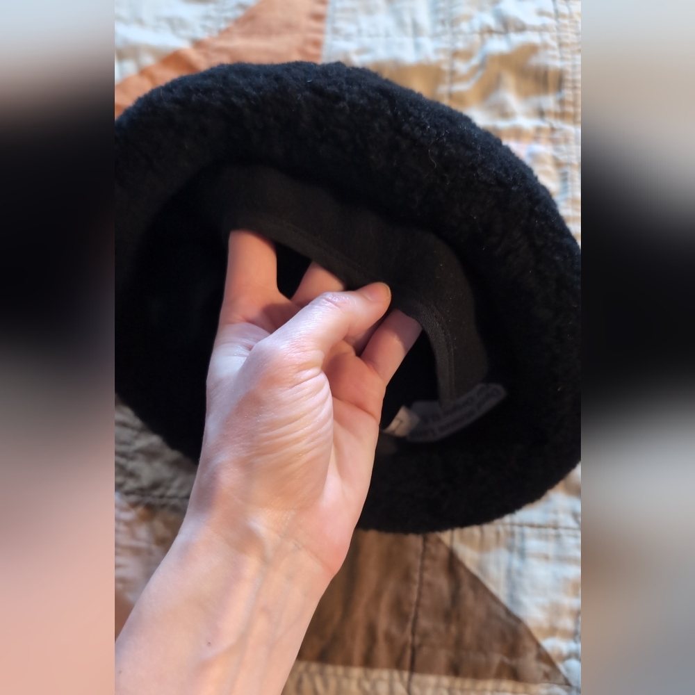 Wool Shearling Hat - image 3